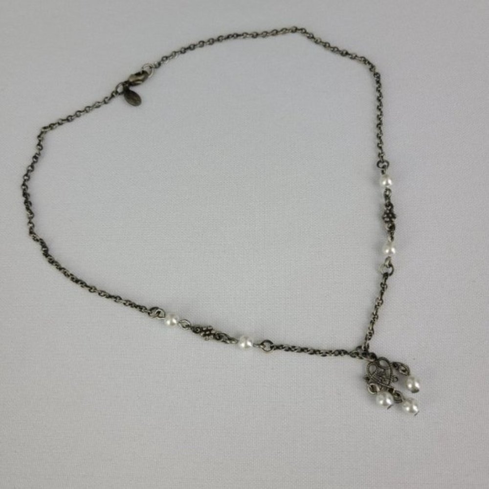 MYKA Silver Tone Faux Pearl Dainty Necklace